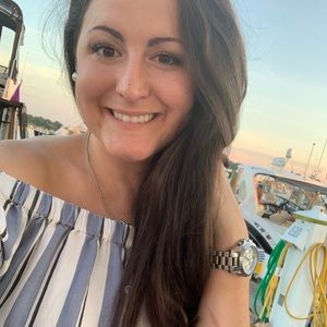 Meet your Posher, Jackie